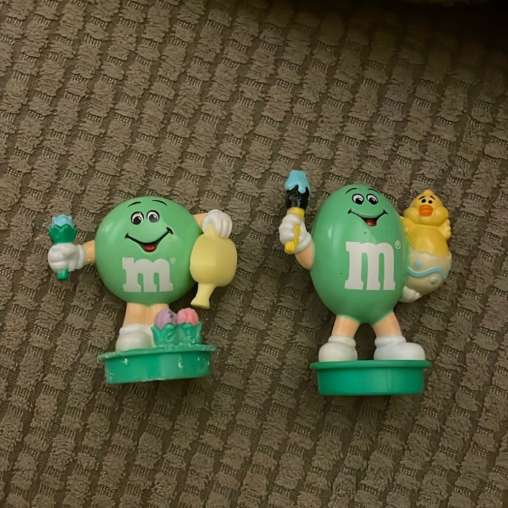 M&M'S Vintage Easter/Spring Candy Tube Toppers (2)